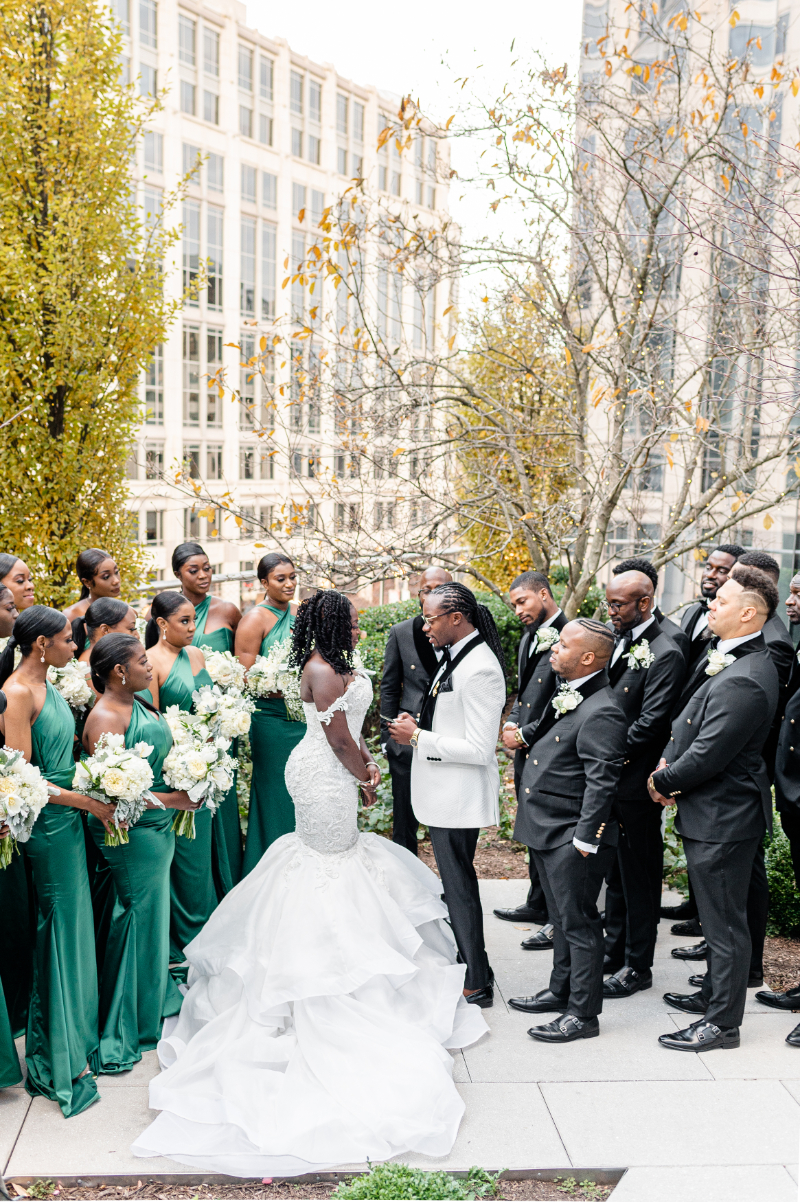 Winter wedding ceremony outside in Washington DC