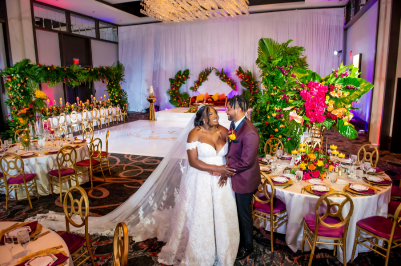 Gorgeous tropical wedding ceremony at the Hotel at the University of Maryland